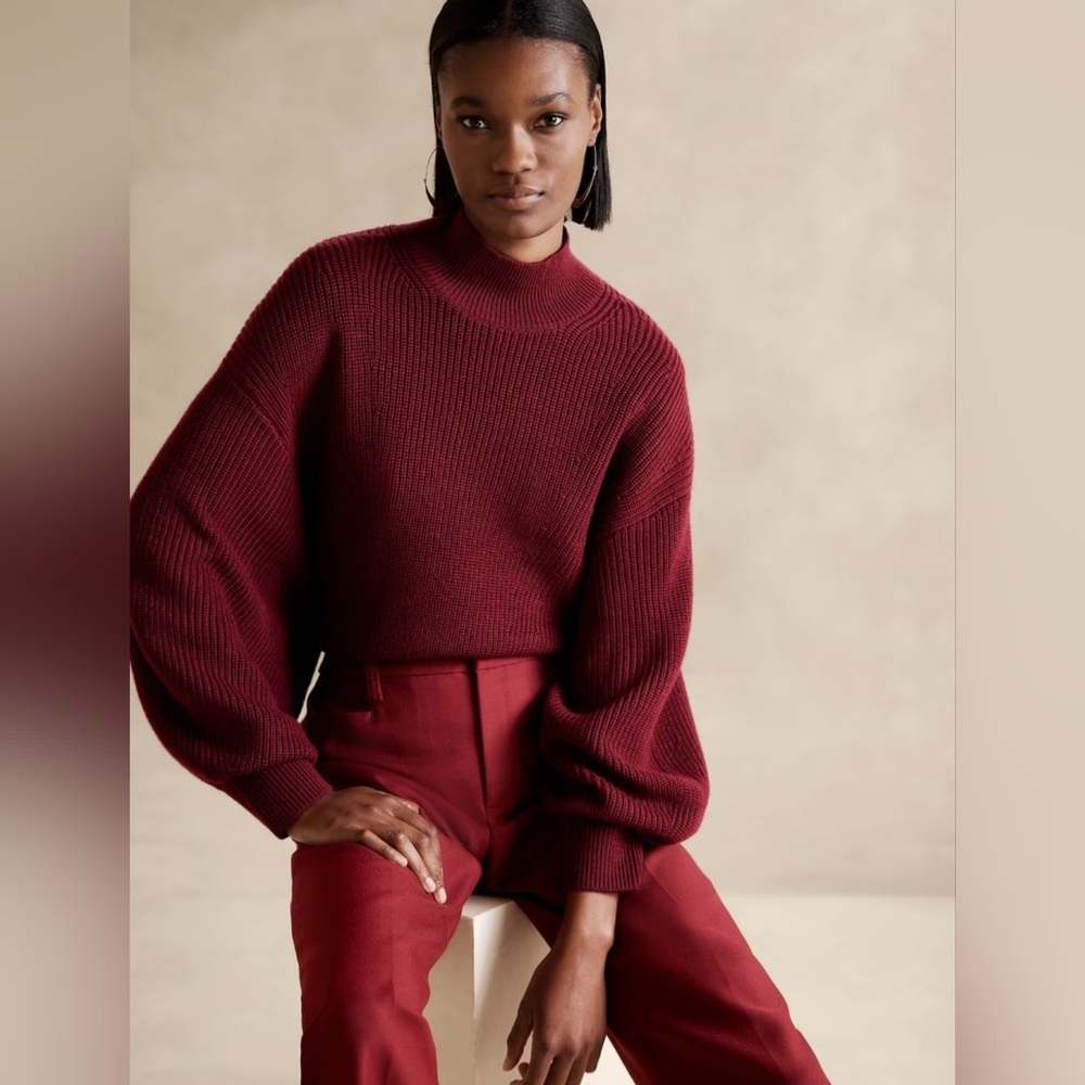 Banana Republic Landa Merino pullover sweater